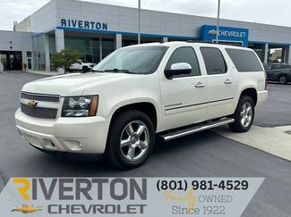 Used 2014 Chevrolet Suburban LTZ AWD/4WD video 1