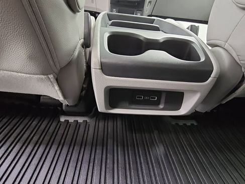 Used 2024 Honda Odyssey EX-L image 31