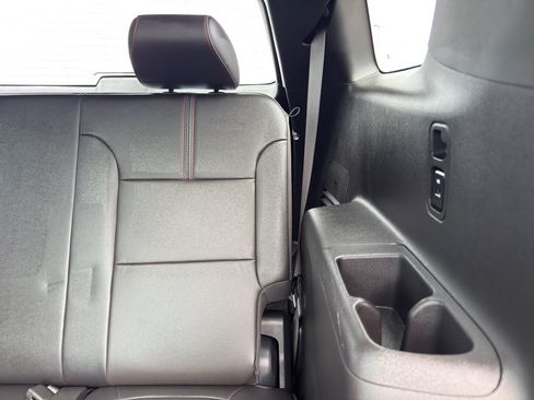 Used 2023 Chevrolet Traverse RS w/ LPO, Floor Liner Package AWD/4WD image 35
