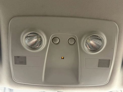 Used 2013 Chevrolet Traverse LS image 26