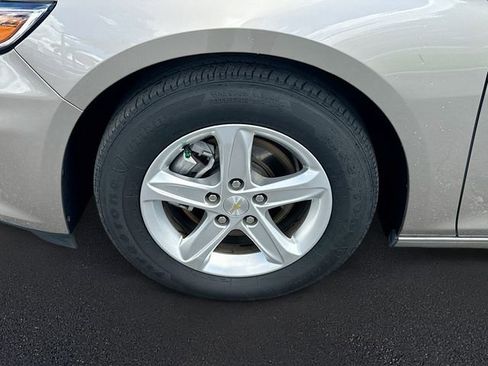 Used 2022 Chevrolet Malibu LS w/ Driver Confidence Package II image 35