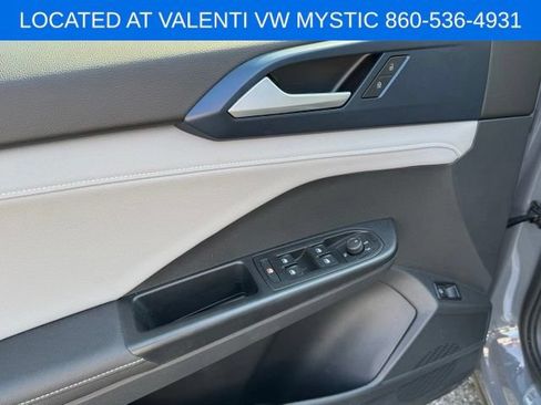 Certified 2024 Volkswagen Taos SE AWD/4WD image 29