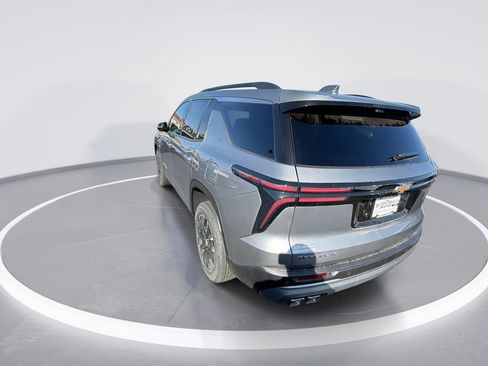 New 2026 Chevrolet Traverse LT FWD image 6