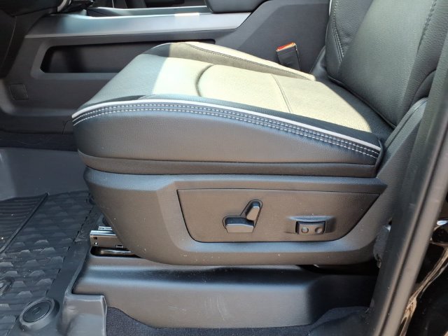 New 2026 RAM 2500 Laramie AWD/4WD image 7