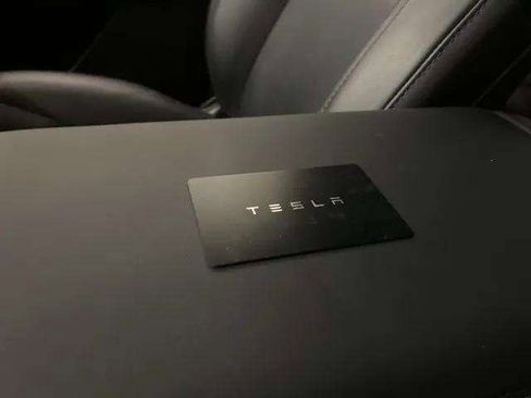 Used 2023 Tesla Model Y Performance image 86