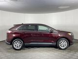 Used 2022 Ford Edge SEL w/ Convenience Package image 5