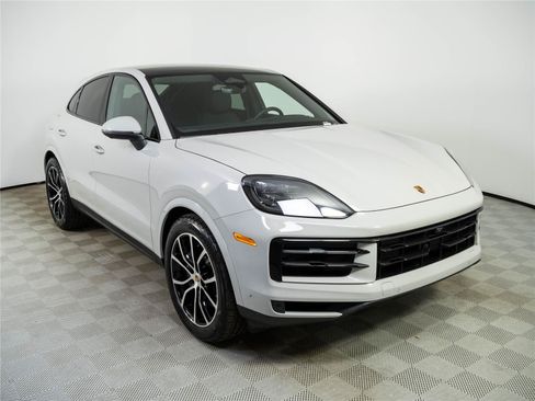 New 2026 Porsche Cayenne Coupe AWD/4WD image 27