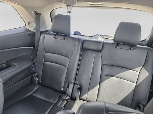 Used 2020 Honda Pilot Touring image 27