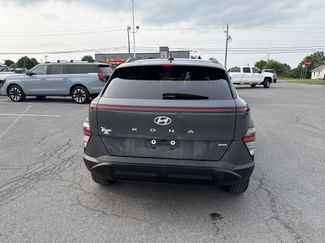 Used 2025 Hyundai Kona SEL AWD/4WD video 4