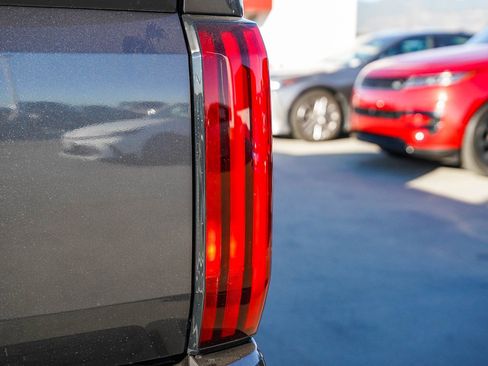 New 2026 Toyota Tundra SR image 10