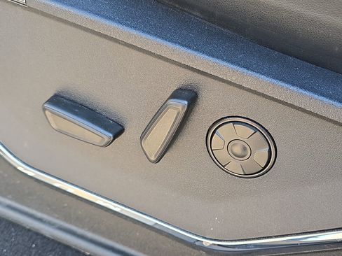 Used 2024 Ford F350 Platinum w/ Tremor Off-Road Package image 12