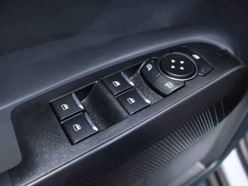 New 2025 Ford Maverick Lariat w/ Black Appearance Package image 8