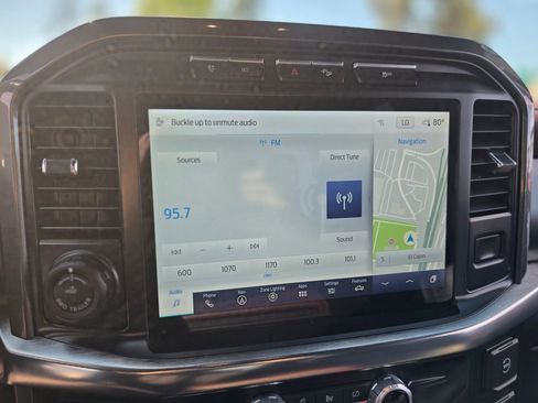 Used 2023 Ford F150 Lariat image 25