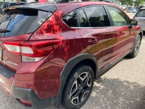 Used 2019 Subaru Crosstrek 2.0i Limited w/ Moonroof Package w/Navigation AWD/4WD image 12
