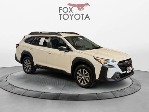 Used 2023 Subaru Outback AWD/4WD image 8