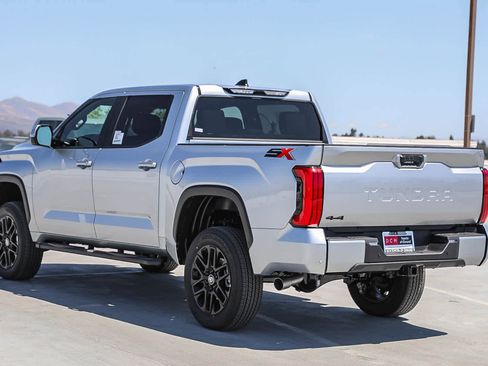 New 2026 Toyota Tundra SR5 AWD/4WD image 7