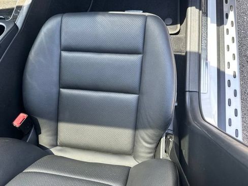 Used 2015 Mercedes-Benz GLK 250 BlueTEC 4MATIC image 33