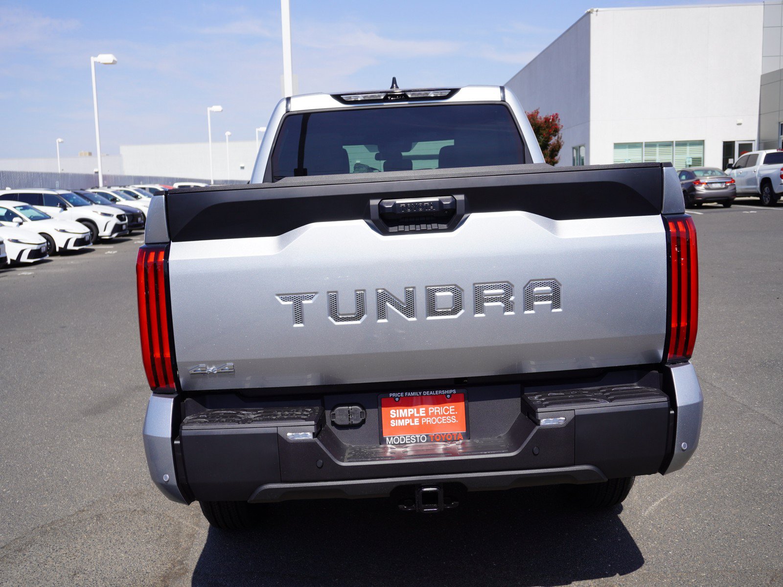 New 2026 Toyota Tundra SR5 w/ SR5 Convenience Package AWD/4WD image 11