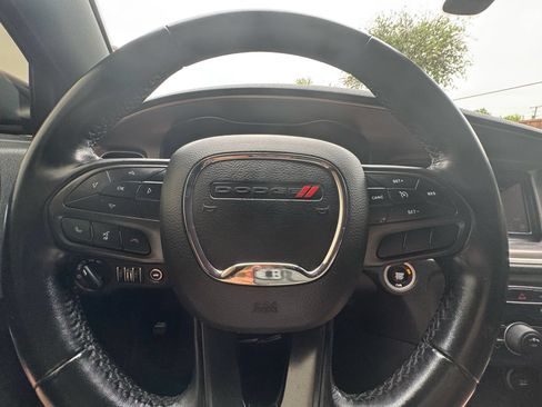 Used 2021 Dodge Charger SXT RWD image 15