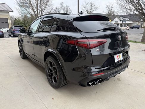 Used 2022 Alfa Romeo Stelvio Quadrifoglio w/ Active Assist Plus Package image 6