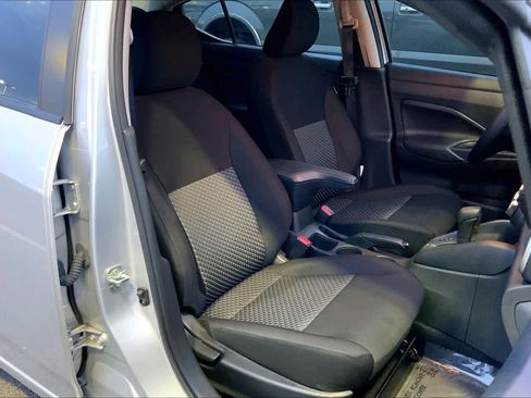 Used 2024 Nissan Versa S w/ Trunk Package image 8