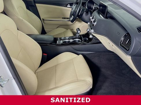 Used 2023 Kia Stinger GT-Line w/ Sun & Sound Package AWD/4WD image 29