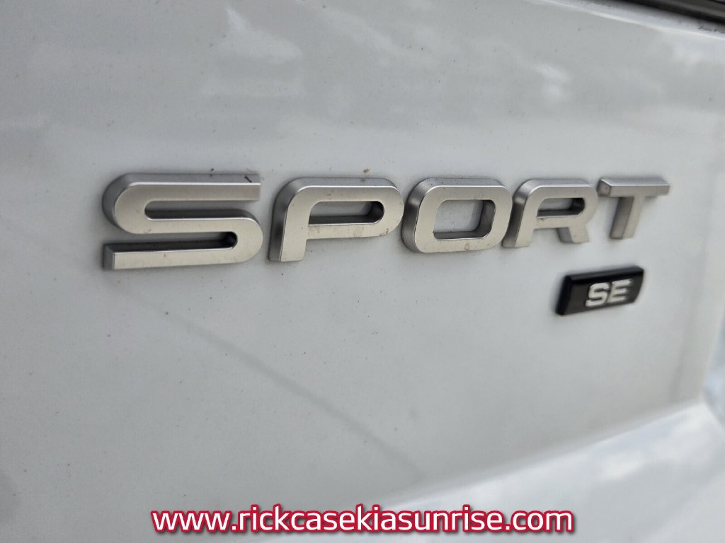 Used 2021 Land Rover Range Rover Sport SE AWD/4WD image 16