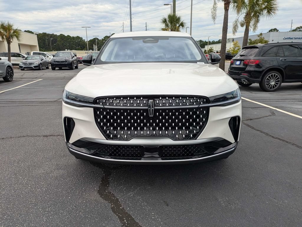 New 2026 Lincoln Nautilus Premier AWD/4WD image 9