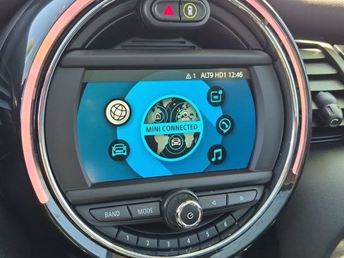 Used 2020 MINI Cooper S w/ Premium Package FWD image 23