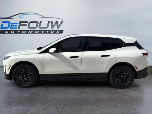 Certified 2024 BMW iX xDrive50 w/ Premium Package image 6