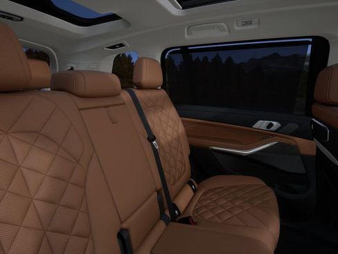 New 2026 BMW X7 xDrive40i w/ Premium Package image 12