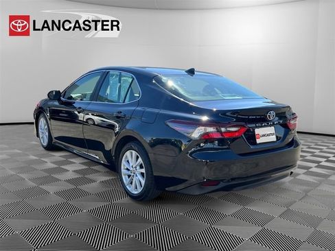 Used 2023 Toyota Camry LE w/ Convenience Package image 5