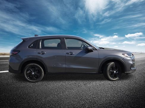 Certified 2025 Honda HR-V LX image 18