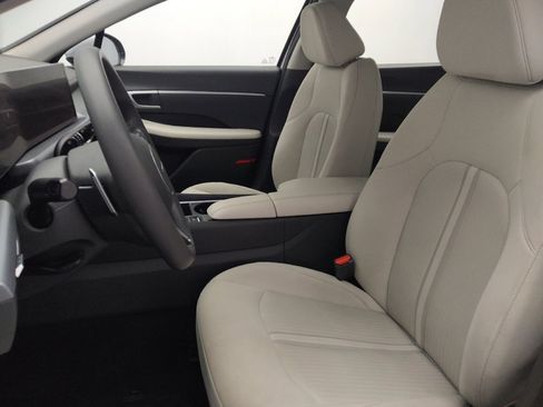 Used 2024 Hyundai Sonata SEL FWD image 17