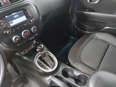 Used 2019 Kia Soul image 20