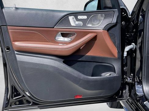 Certified 2024 Mercedes-Benz GLS 450 4MATIC image 18