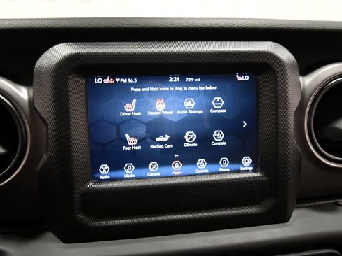 Used 2022 Jeep Gladiator Sport AWD/4WD image 23