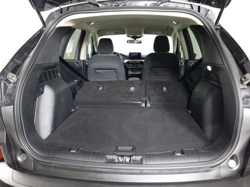 Used 2020 Ford Escape SE image 54