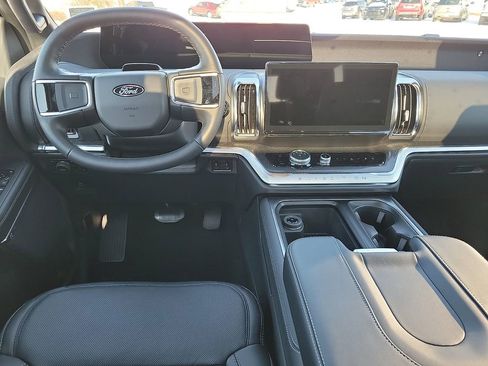 New 2026 Ford Expedition Platinum w/ Stealth Appearance Package image 11