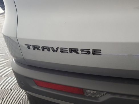 New 2026 Chevrolet Traverse LT w/ Midnight/Sport Edition FWD image 30
