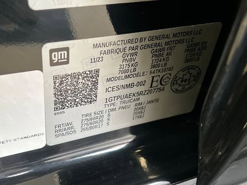 Used 2024 GMC Sierra 1500 Pro w/ Graphite Edition AWD/4WD image 41