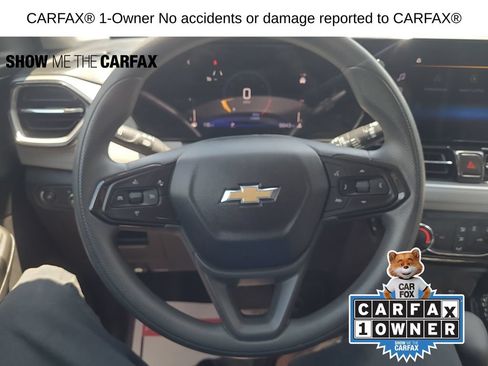 Used 2026 Chevrolet TrailBlazer LT FWD image 3