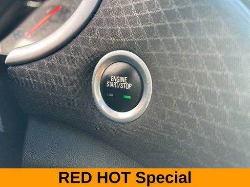 Used 2023 Chevrolet Malibu LT image 19