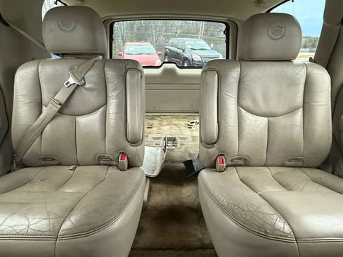 Used 2004 Cadillac Escalade 2WD image 22