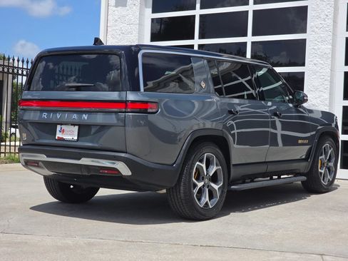 Used 2023 Rivian R1S Adventure AWD/4WD image 4