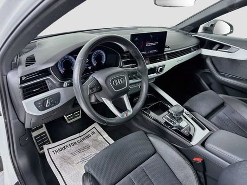 Used 2023 Audi A4 2.0T Premium Plus w/ Premium Plus Package AWD/4WD image 9
