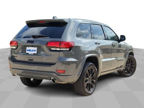 Used 2021 Jeep Grand Cherokee Laredo X AWD/4WD image 8