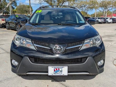 Used 2014 Toyota RAV4 Limited w/ Technology Package image 8