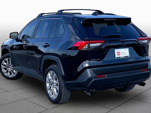 Used 2025 Toyota RAV4 XLE Premium FWD image 12