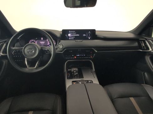 Certified 2025 MAZDA CX-70 3.3 Turbo S w/ Premium Package AWD/4WD image 18